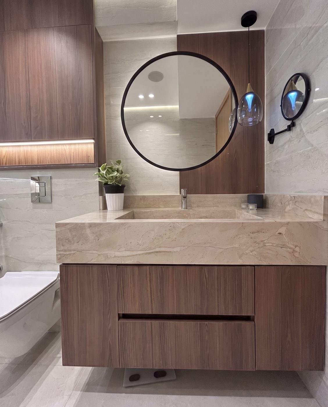 Bathroom vanity