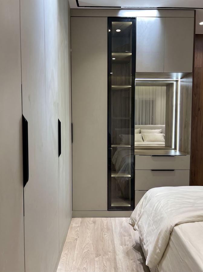 Fitted wardrobe